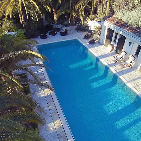 Domaine Lou-cisa Villa *